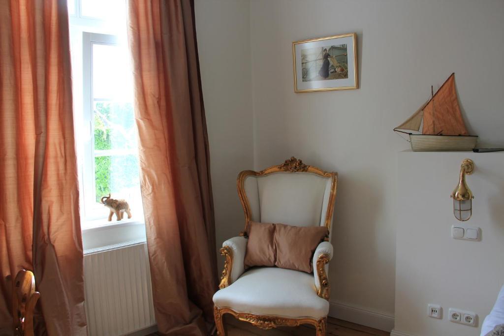 Hotel Lili Marleen Lübeck Quarto foto